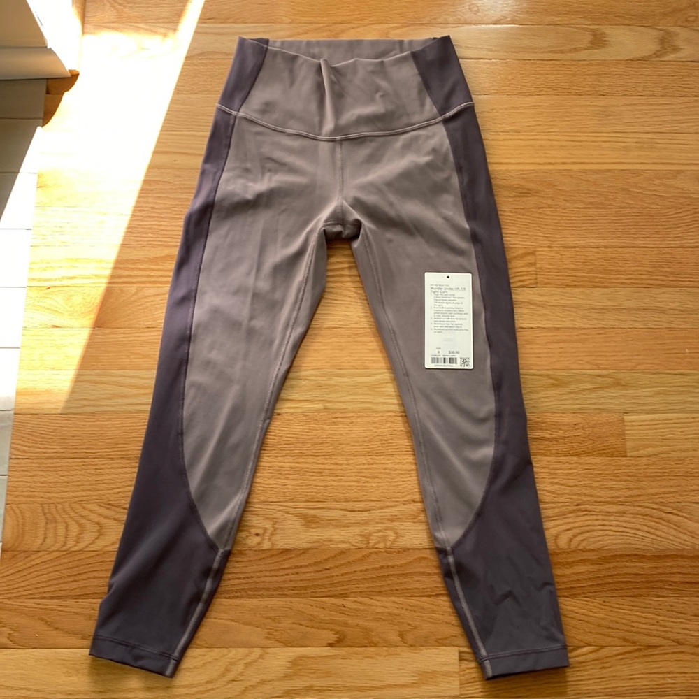 Lululemon Wunder Under HR 7/8 tight Curve size 8 Like new